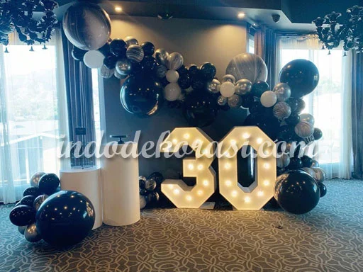 foto dekorasi balon ulang tahun dewasa